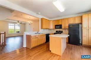 2138 Lockwood Dr, Charlottesville, VA 22911 - Photo 5