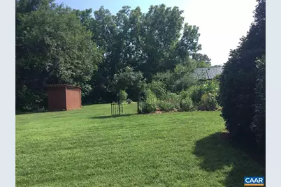 202 Douglas Ave #1F, Charlottesville, VA 22902 - Photo 19