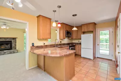 1238 Timberbranch Ct, Charlottesville, VA 22902 - Photo 9
