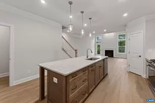 1380 Marcella St, Charlottesville, VA 22911 - Photo 11