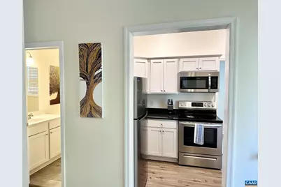 911 West St #2, Charlottesville, VA 22903 - Photo 11