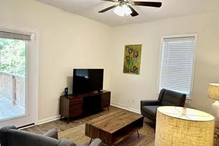 911 West St, Charlottesville, VA 22903 - Photo 17