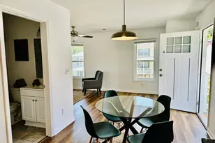 326 NW 10th St, Charlottesville, VA 22903 - Photo 11