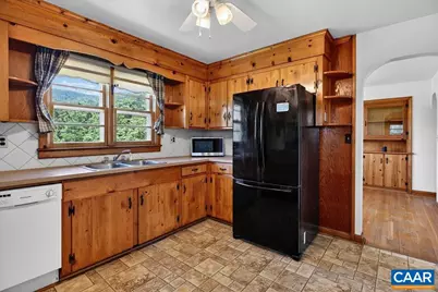 1877 Afton Mountain Rd, Afton, VA 22920 - Photo 21