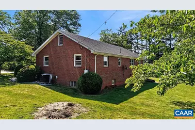 1877 Afton Mountain Rd, Afton, VA 22920 - Photo 5