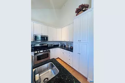 949 Glenwood Station Ln #201, Charlottesville, VA 22901 - Photo 7