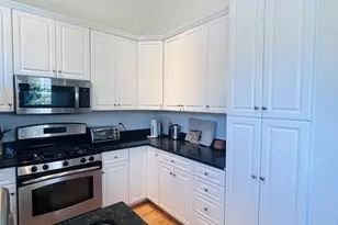 949 Glenwood Station Ln, Charlottesville, VA 22901 - Photo 7