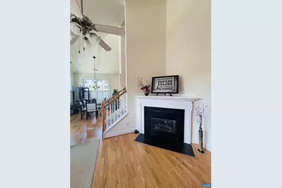 949 Glenwood Station Ln #201, Charlottesville, VA 22901 - Photo 5