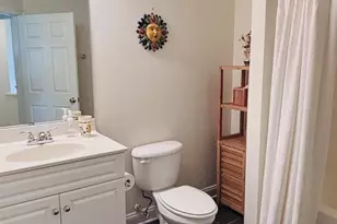 949 Glenwood Station Ln, Charlottesville, VA 22901 - Photo 15