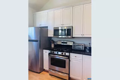 949 Glenwood Station Ln #201, Charlottesville, VA 22901 - Photo 9