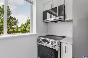 1604 Monticello Ave, Charlottesville, VA 22902 - Photo 11