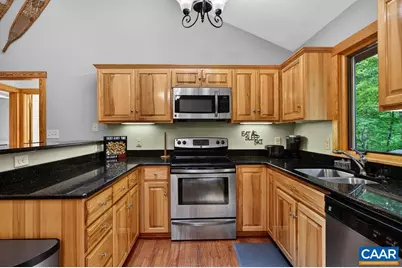 17 Pine Siskin Ln, Roseland, VA 22967 - Photo 11