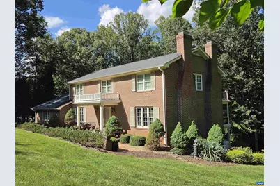 985 Tanglewood Rd, Charlottesville, VA 22901 - Photo 3