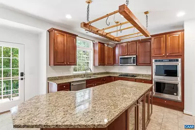 700 Rainier Rd, Charlottesville, VA 22903 - Photo 9