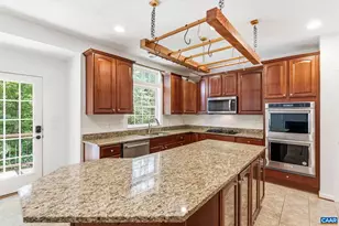 700 Rainier Rd, Charlottesville, VA 22903 - Photo 9