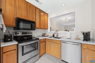 996 River Run Dr, Charlottesville, VA 22901 - Photo 7