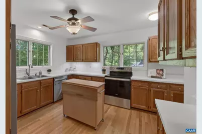 255 Homestead Ln, Charlottesville, VA 22902 - Photo 11