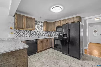 1317 Ridge Cir, Waynesboro, VA 22980 - Photo 17
