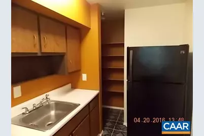 2405 Barracks Ct #4, Charlottesville, VA 22901 - Photo 3