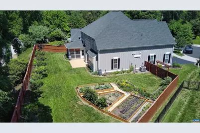1410 Hillbrook Ct, Charlottesville, VA 22901 - Photo 33