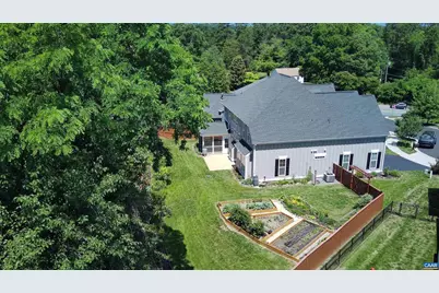 1410 Hillbrook Ct, Charlottesville, VA 22901 - Photo 47