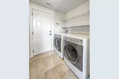 1410 Hillbrook Ct, Charlottesville, VA 22901 - Photo 29