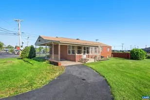 1200 Sharon Ln, Harrisonburg, VA 22801 - Photo 5