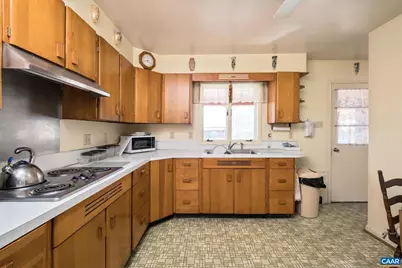 1200 Sharon Ln, Harrisonburg, VA 22801 - Photo 15
