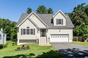 1015 Birdwood Rd, Charlottesville, VA 22903 - Photo 5