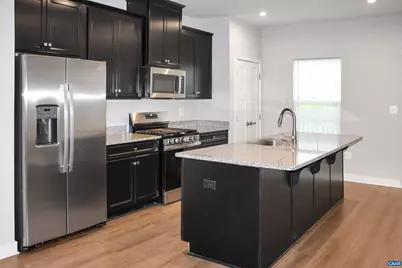 2061 Lockwood Dr, Charlottesville, VA 22911 - Photo 7