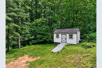 3955 Taylors Mountain Farm Ln, Charlottesville, VA 22903 - Photo 7