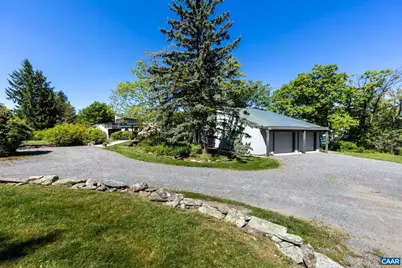 7098 Bucks Elbow Mountain Rd, Crozet, VA 22932 - Photo 11