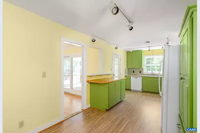 112 Bollingbrook Dr, Charlottesville, VA 22911 - Photo 17