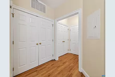 949 Glenwood Station Ln #101, Charlottesville, VA 22901 - Photo 5