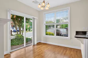 949 Glenwood Station Ln, Charlottesville, VA 22901 - Photo 15