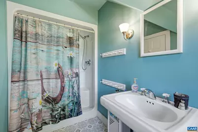 334 Pump Rd, New Canton, VA 23123 - Photo 33