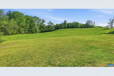 334 Pump Rd, New Canton, VA 23123 - Photo 5