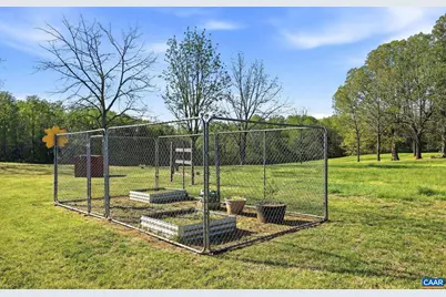 334 Pump Rd, New Canton, VA 23123 - Photo 39