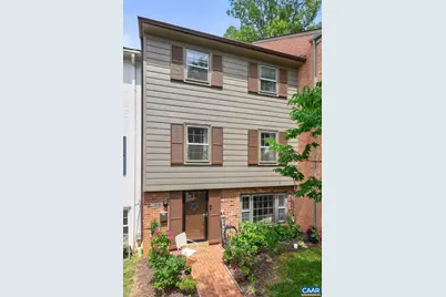 15 Georgetown Green, Charlottesville, VA 22901 - Photo 1