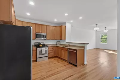 103 Longwood Dr #B, Charlottesville, VA 22903 - Photo 5