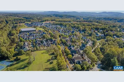 1725 Belvedere Pl, Charlottesville, VA 22901 - Photo 9