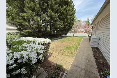 1498 Lake Forest Dr, Charlottesville, VA 22901 - Photo 3