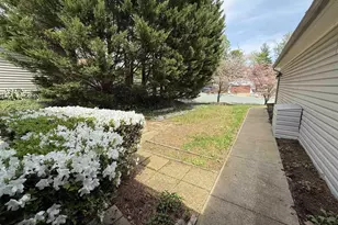 1498 Lake Forest Dr, Charlottesville, VA 22901 - Photo 3