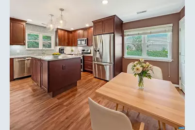 1498 Lake Forest Dr, Charlottesville, VA 22901 - Photo 7