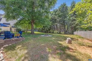 1088 Autumn Hill Ct, Crozet, VA 22932 - Photo 9