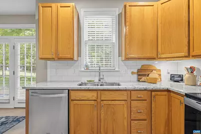 1088 Autumn Hill Ct, Crozet, VA 22932 - Photo 25