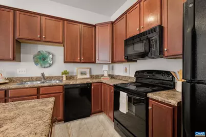 161 Brookwood Dr, Charlottesville, VA 22902 - Photo 13