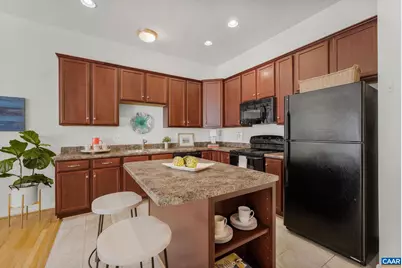161 Brookwood Dr, Charlottesville, VA 22902 - Photo 11