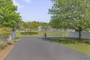 3353 Turnberry Cir, Charlottesville, VA 22911 - Photo 5
