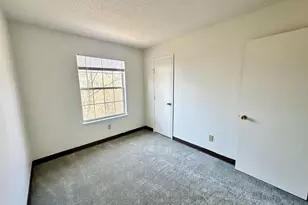 1224 Smith St, Charlottesville, VA 22901 - Photo 3